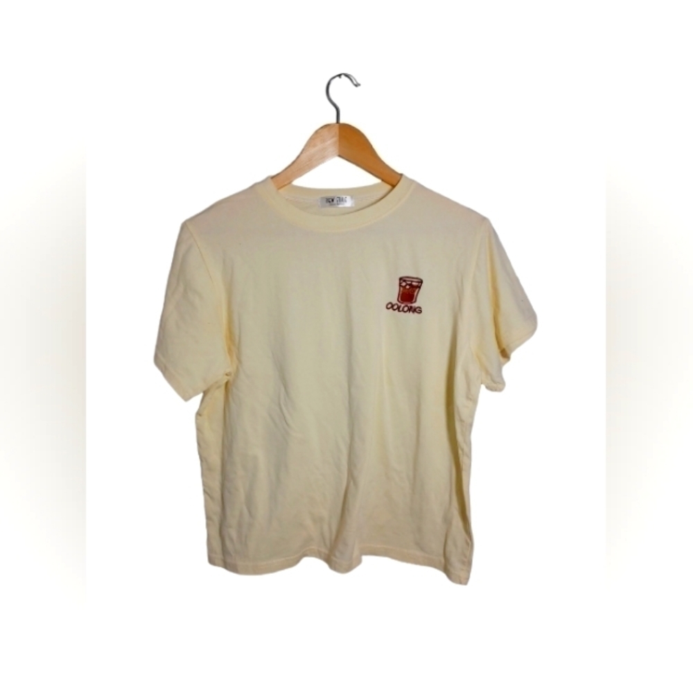 New style yellow shirt